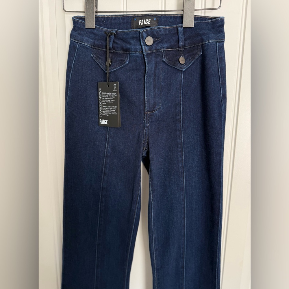 PAIGE JEANS Hr Laurel Canyon Wlt Flap Pkt
Jean Size 23 - Picture 4 of 14